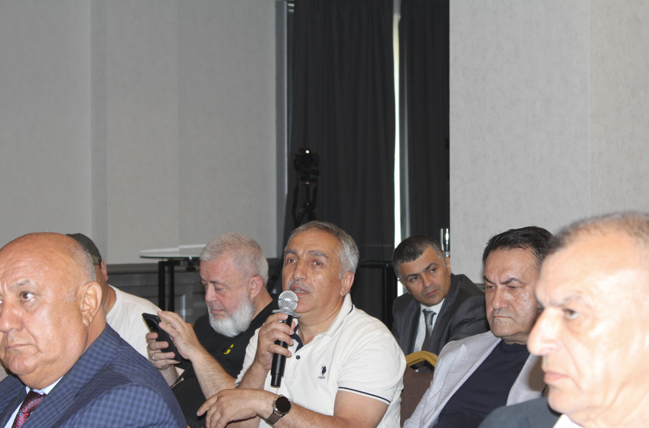 Bakıda saxta ehtiyat hissələri və paralel idxalın ölkəyə vurduğu zərərlər müzakirə edildi (FOTO/VİDEO)